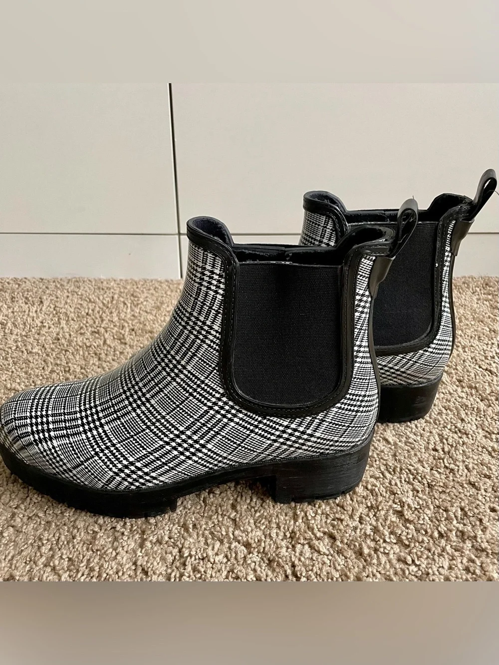 Jeffrey Campbell Chelsea Plaid Ankle Rain Boots Size 8